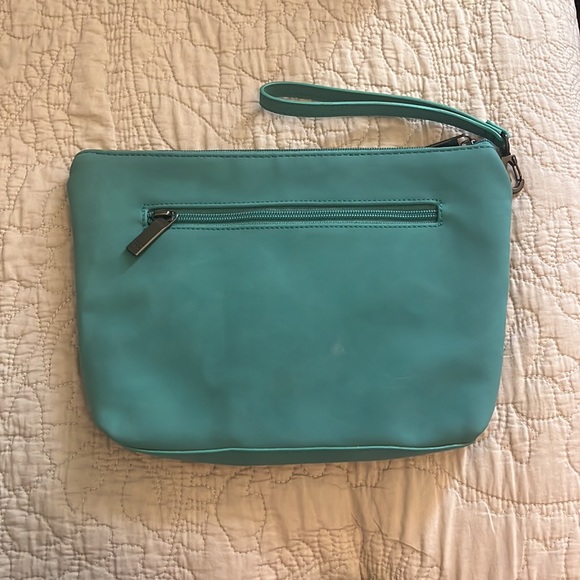 Large wristlet - Picture 2 of 3